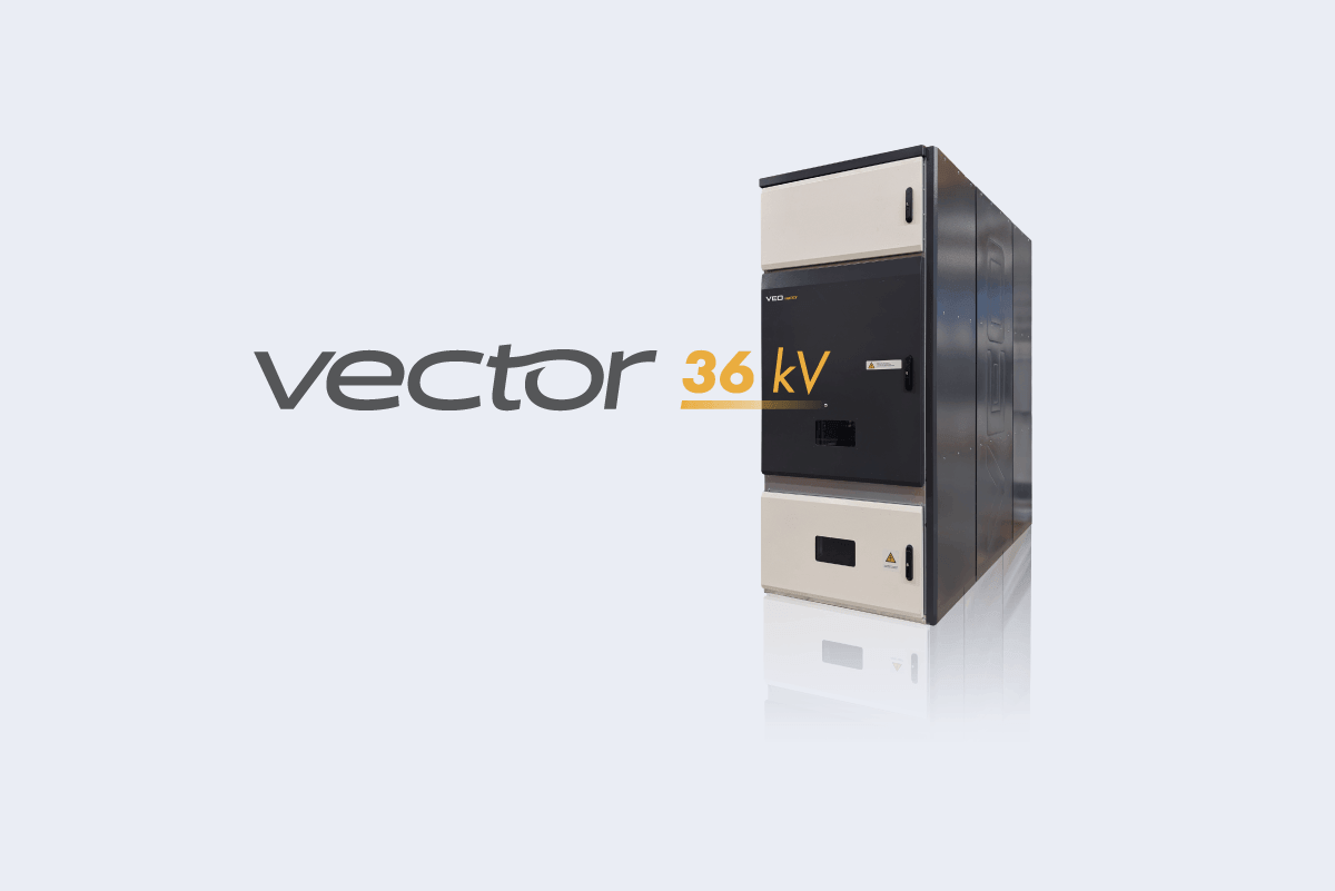 VECTOR 36 kV -keskijännitekojeisto, logolla